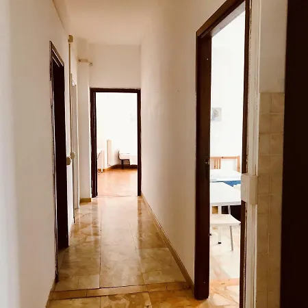 Boarding House International Aparthotel *