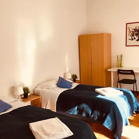 Boarding House International Aparthotel *