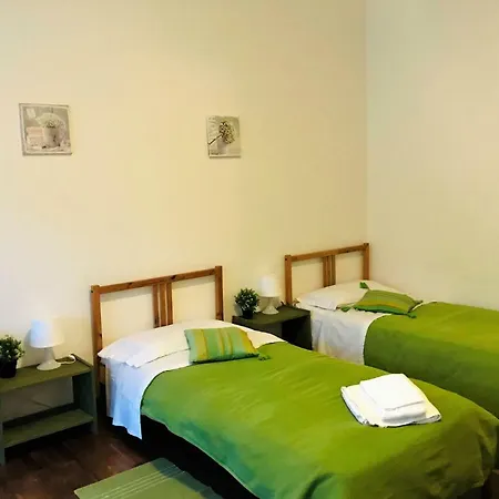 Aparthotel Boarding House International